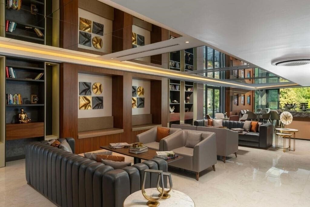 Панорама Park Inn By Radisson Istanbul Airport Odayeri 4*