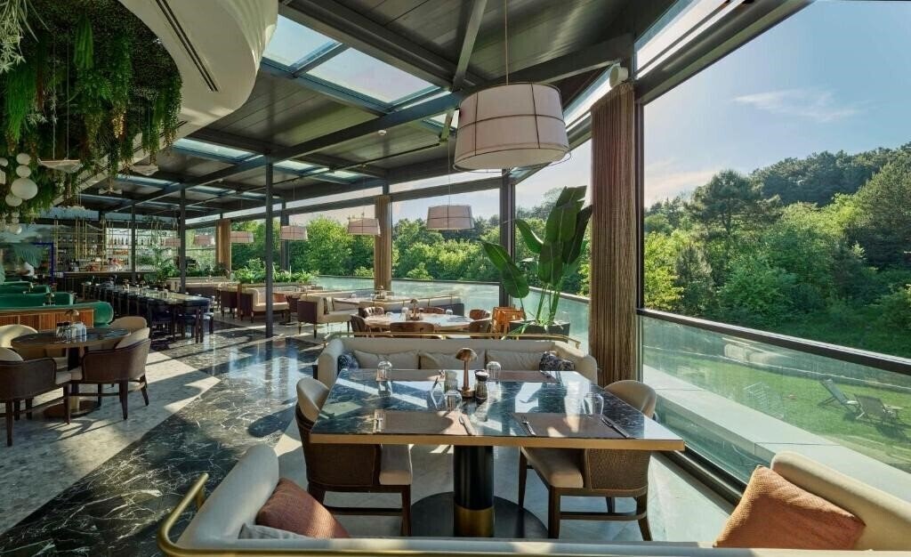Отель Park Inn By Radisson Istanbul Airport Odayeri 4*