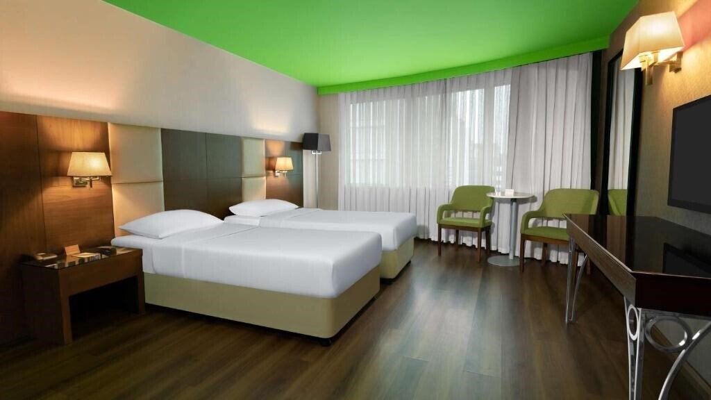 Панорама Park Inn By Radisson Istanbul Asia Kavacik 4*