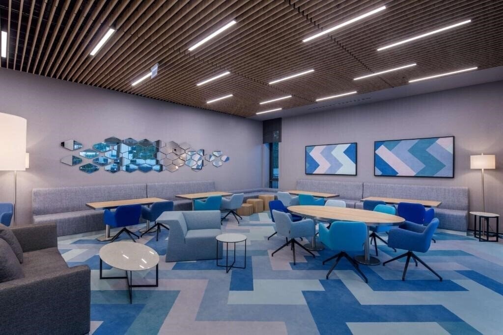 Вид Hampton By Hilton Istanbul Zeytinburnu 4*