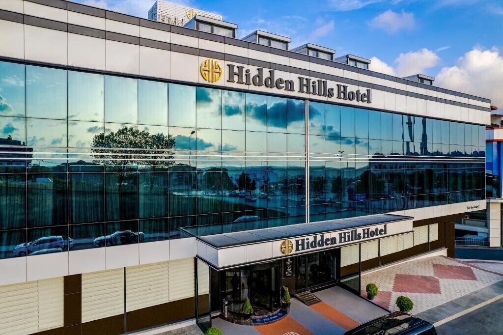 Отель Hidden Hills Istanbul Airport 4*