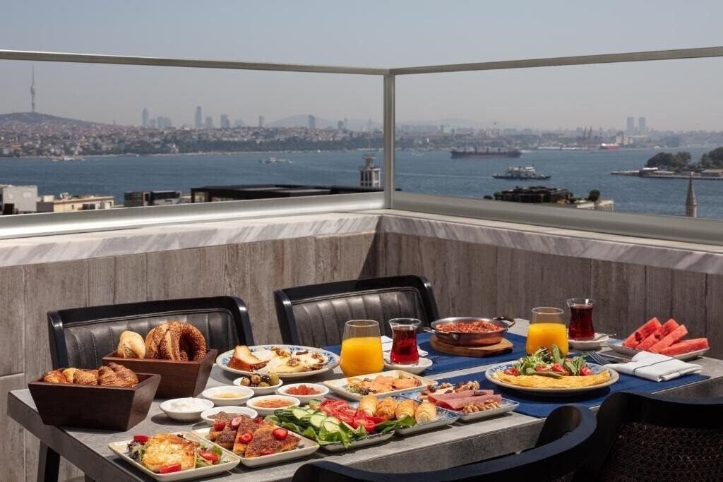 Территория DeCamondo Galata a Tribute Portfolio Hotel (ex. Decamondo Hotel, Decamondo Galata, Hotel Decamondo, Hotel De Camondo) 4*