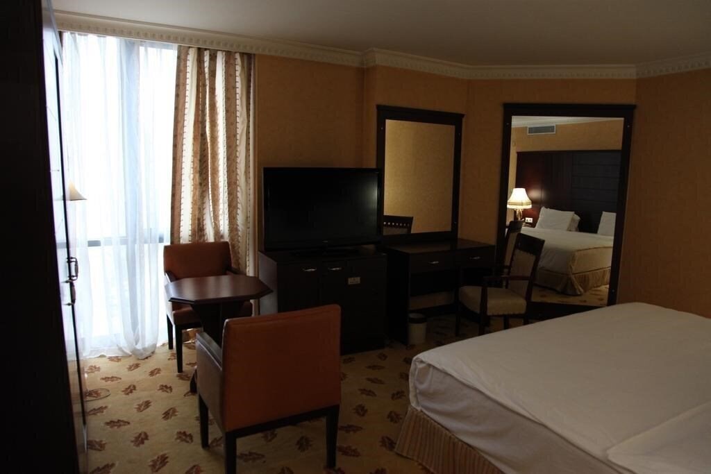 Отель 9 On Istanbul Hotel 4*