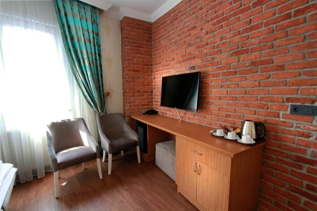 Фото Agora Boutique Hotel 3*
