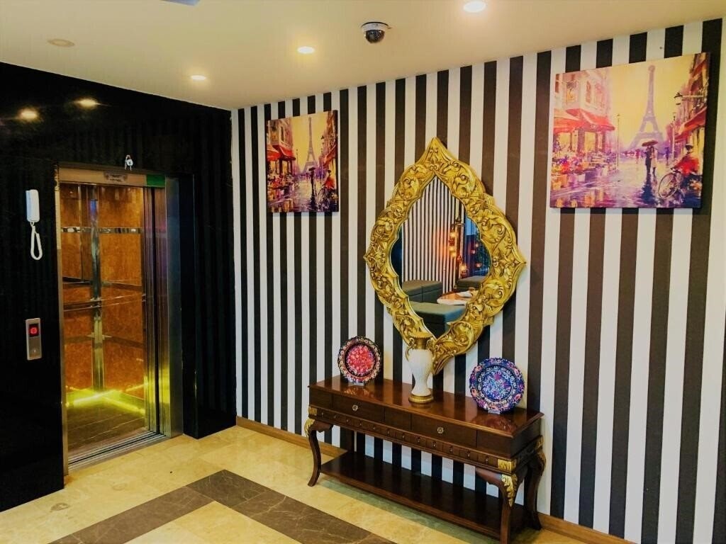 Панорама Express Inci Airport Hotel 3*