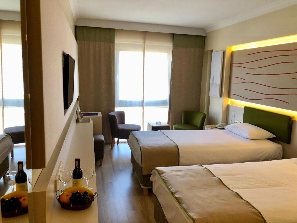 Вид Prestige Hotel Old City 3*