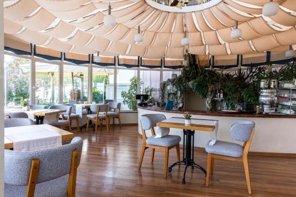 Фотографія Radisson Hotel Istanbul Sultanahmet 4*