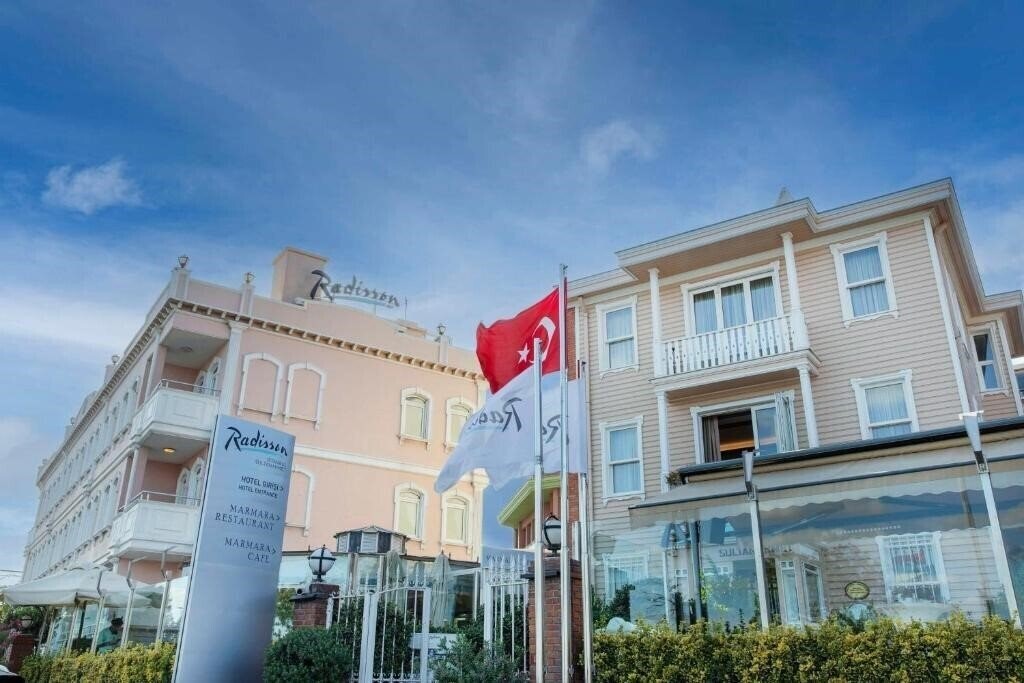 Апартаменти Radisson Hotel Istanbul Sultanahmet 4*