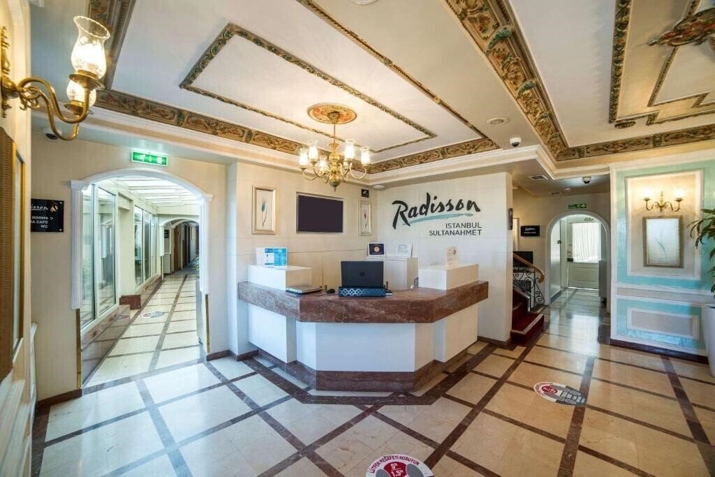 Панорама Radisson Hotel Istanbul Sultanahmet (ex. Citadel Hotel, Citadel Hotel & Restaurant, Best Western Citadel Hotel) 4*