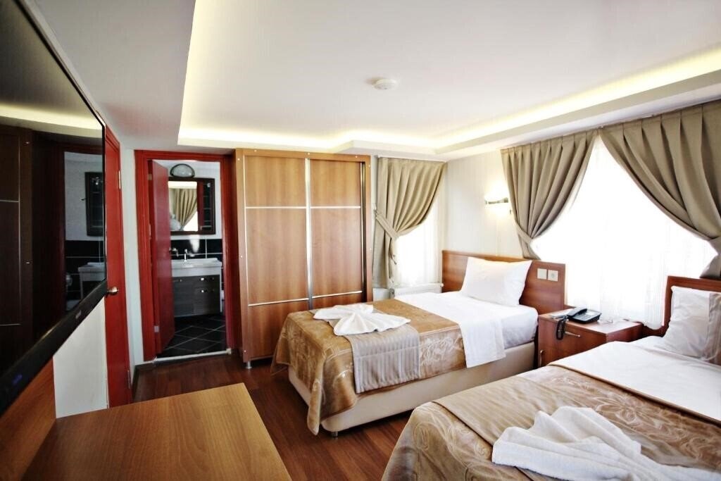 Зображення Taksim Palace Hotel 2*