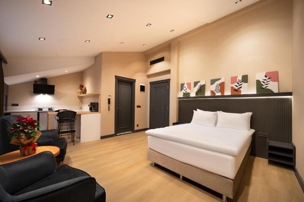 Фотографія Hotel Sisli (ex. Sisli, Sisli Family Time Suites) 3*