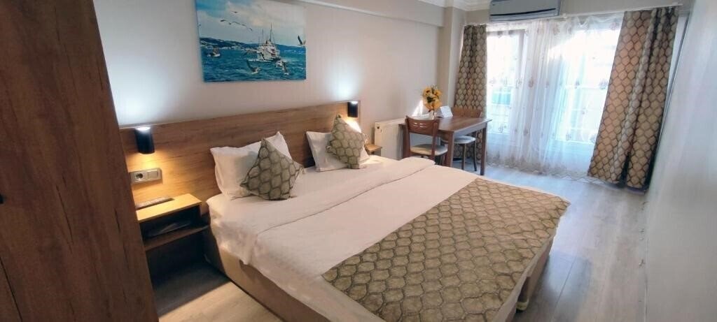 Фото Ortaköy Suites Hotel (ex. Ortakoy Suites, Ortakoy Boutique) 3*