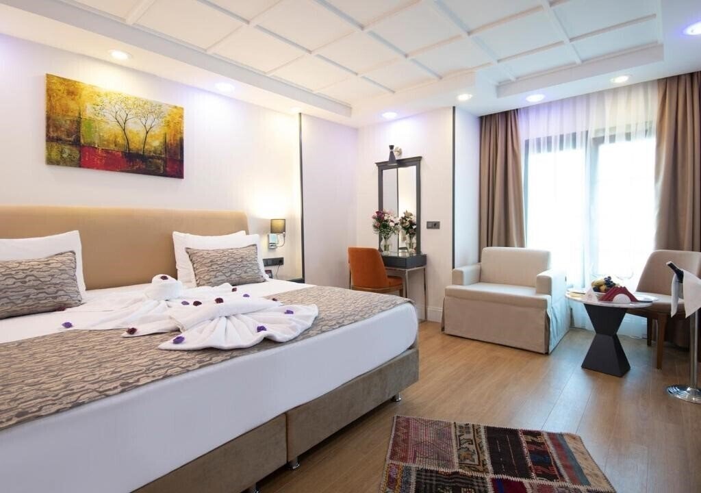 Панорама Antusa Design Hotel & SPA 4*