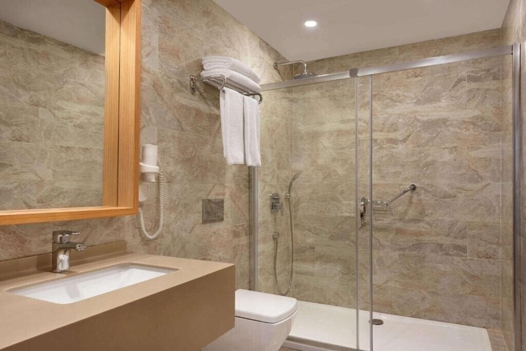 Апартаменти Tryp By Wyndham Izmit 5*