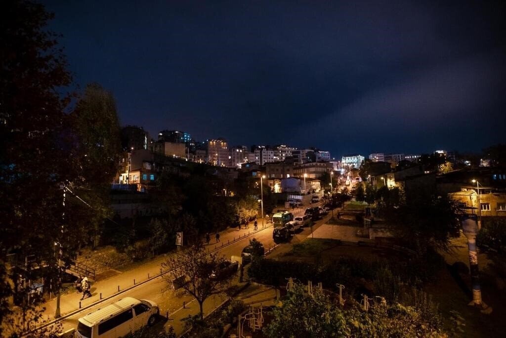 Вид New Taksim Hotel 4*