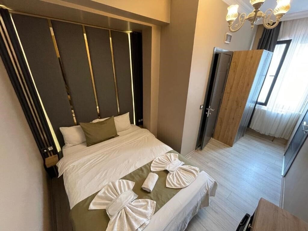 Территория New Taksim Hotel 4*
