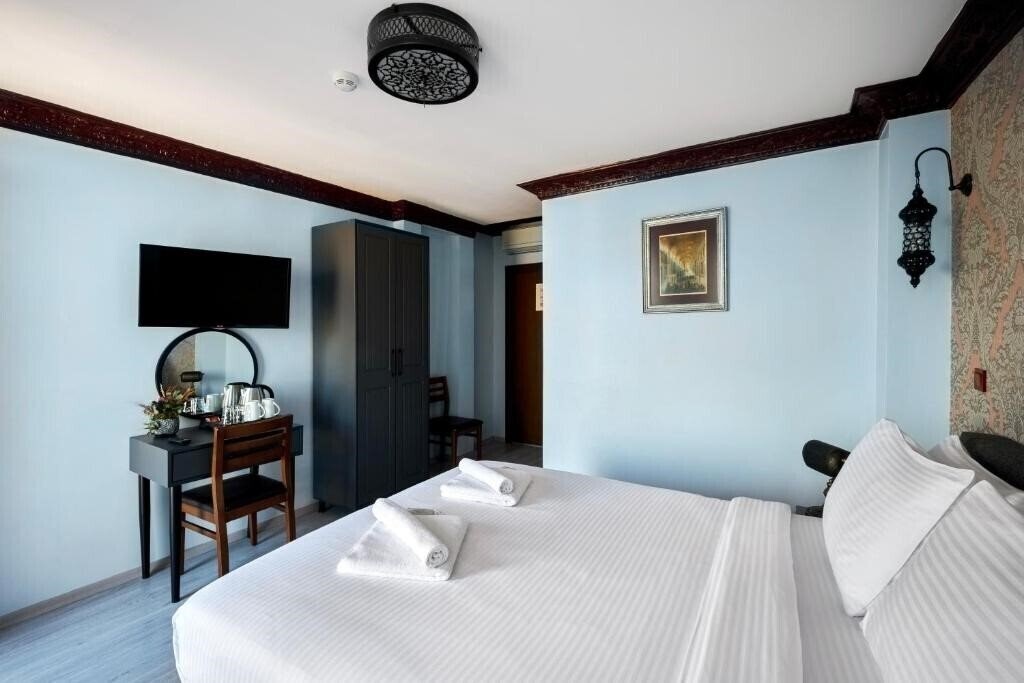 Вид Mytra Hotel 3*