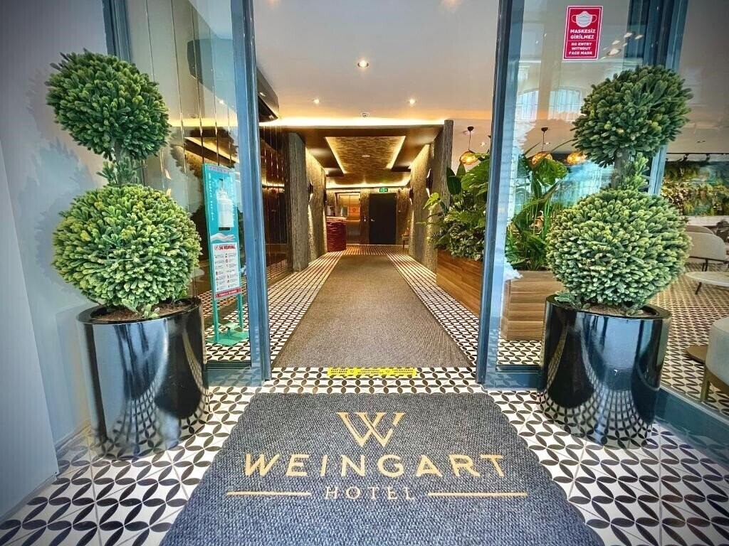 Территория Weingart Seaside Hotel (ex. Kavi Seaside, Weingart Port) 3*