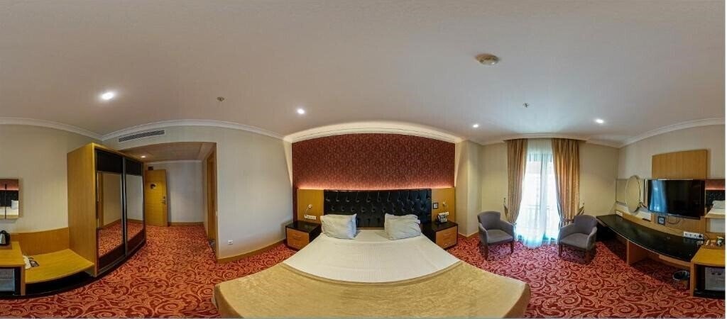 Панорама Vois Hotel (ex. Vois Hotel Atasehir ) 4*