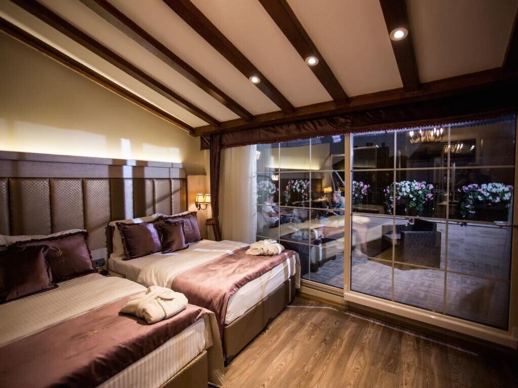 Панорама Beyond Style Hotel (ex. Bonne Sante Hotel, Suite Home Istiklal Butik) 3*