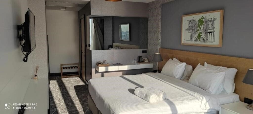 Фотографія Four G Hotel (ex. Four G Hotel Boutique Hotel) 3*