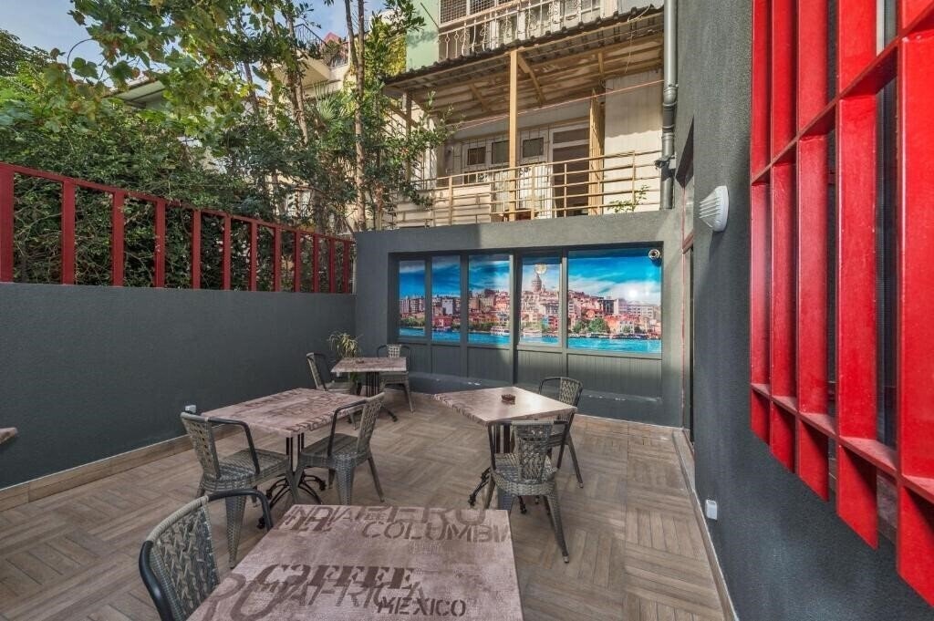 Вид Taksim Nis Hotel (ex. Endless Hotel, Endless Boutique Hotel) 3*