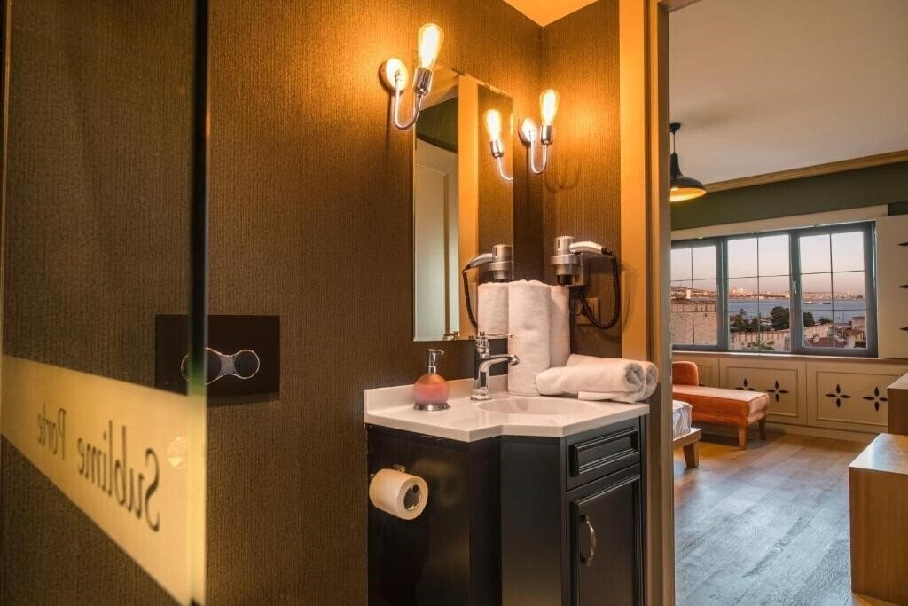 Территория Sublime Porte Hotel 3*