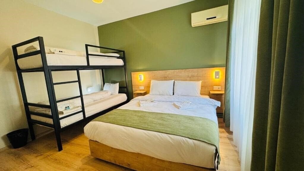 Територія Sultan Hostel & Guesthouse 3*