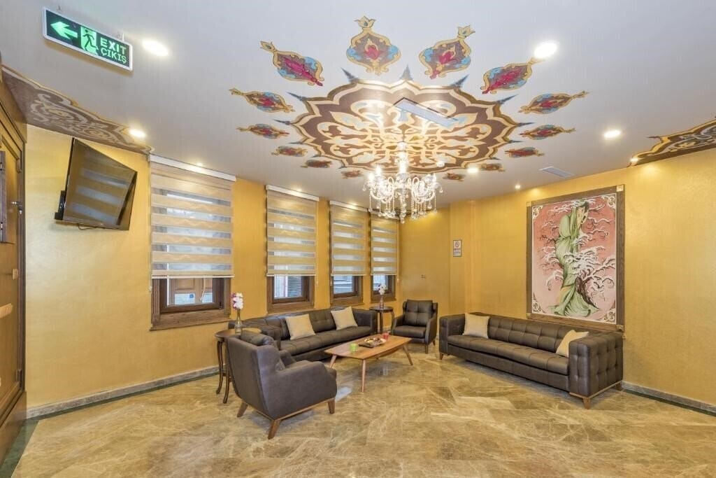 Апартаменты Perapolis Hotel 3*