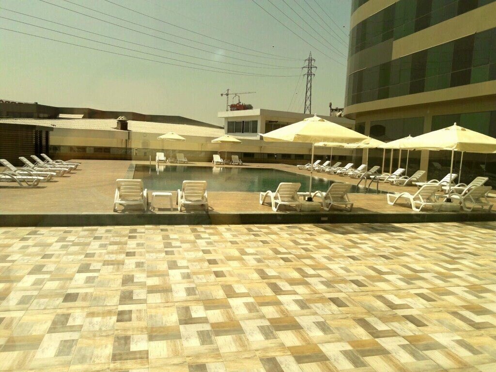 Фотографія New Suites 4*