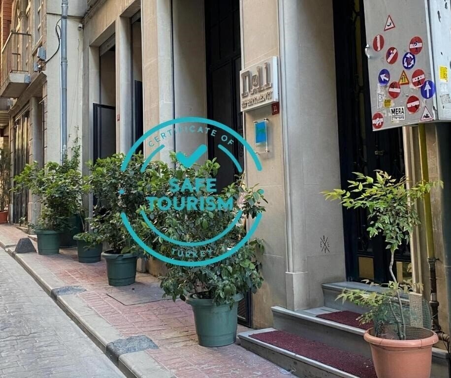 Вид No11 Hotel Apartments 3*