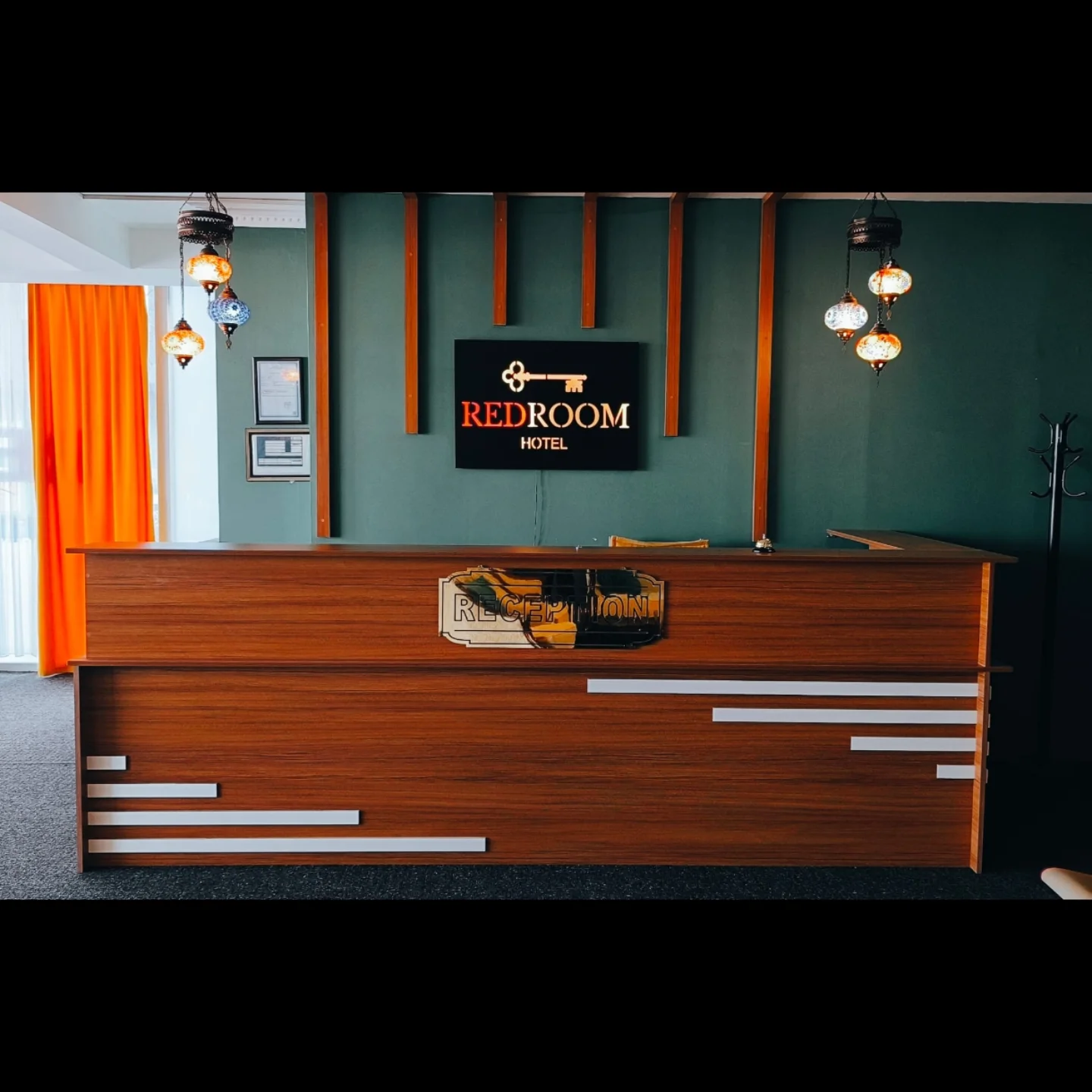 Отель Red Room Hotel (ex. Merii Otel) 3*