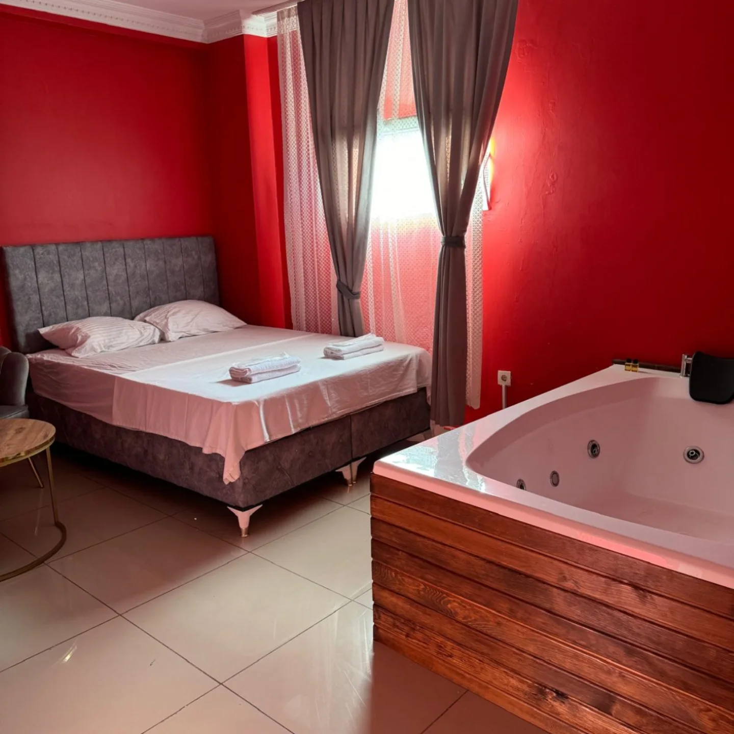 Картинка Red Room Hotel (ex. Merii Otel) 3*