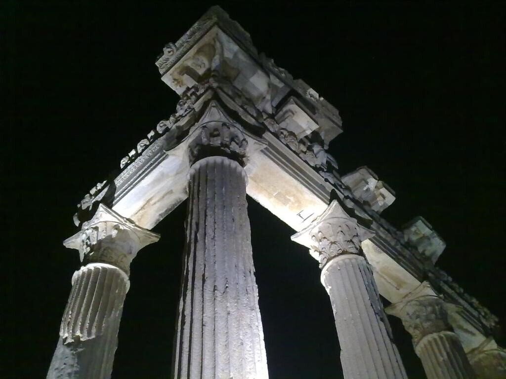 Территория Kosk Otel (ex. Kosk Hotel Kadikoy) 3*