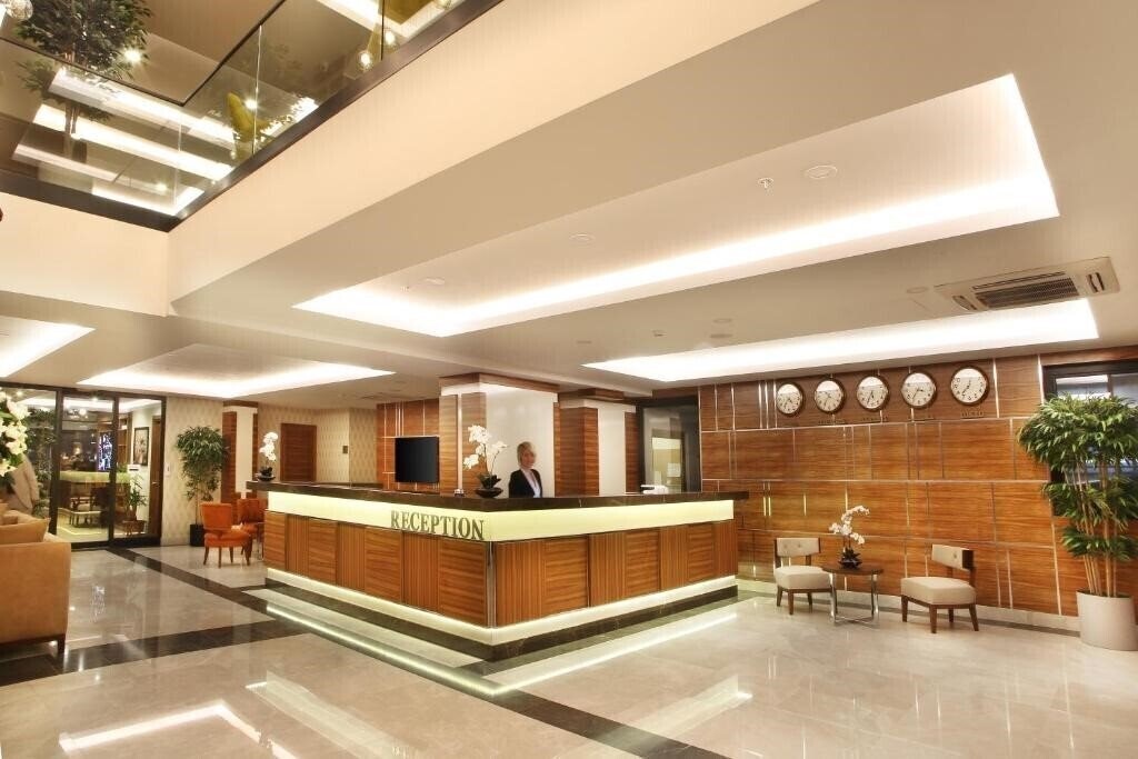 Территория Mard-Inn Hotel 3*