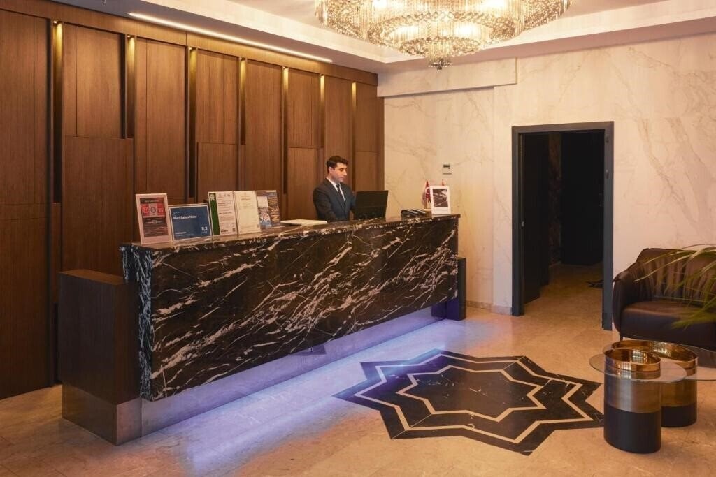 Территория Mari Suites Hotel 3*