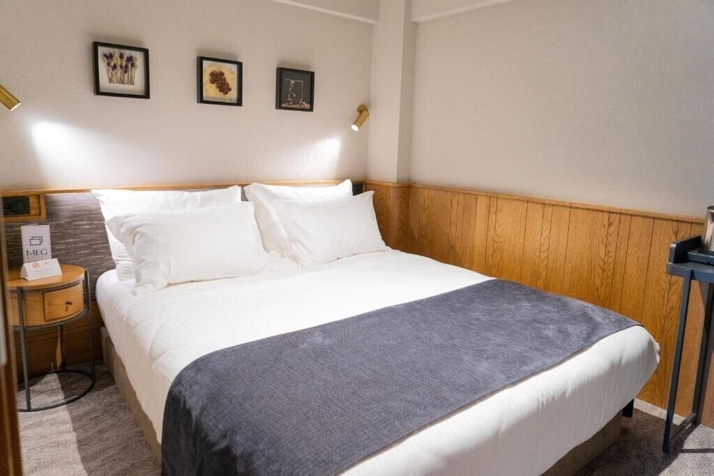 Апартаменти Meg Hotel (ex. Old Panorama Hotel) 3*