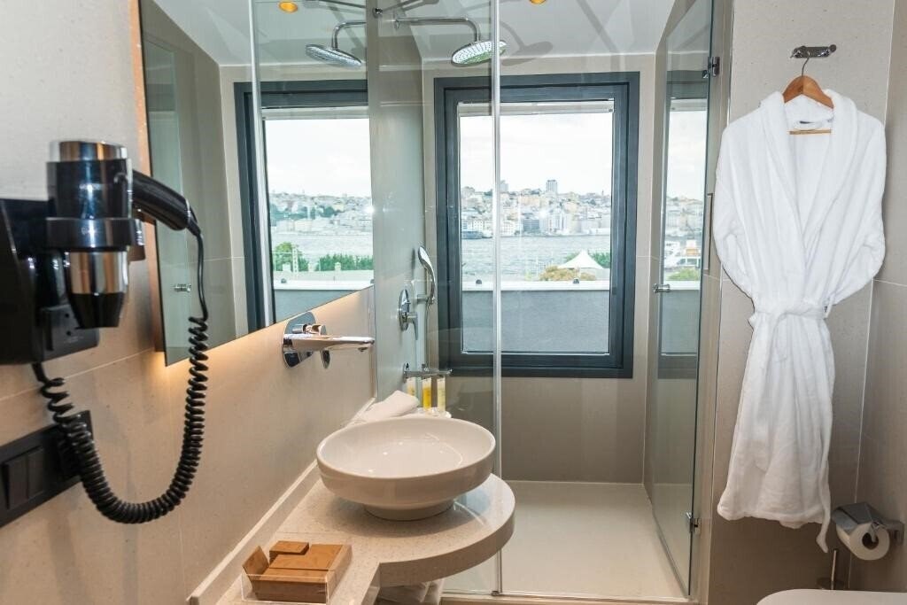 Фото Meg Hotel 3*