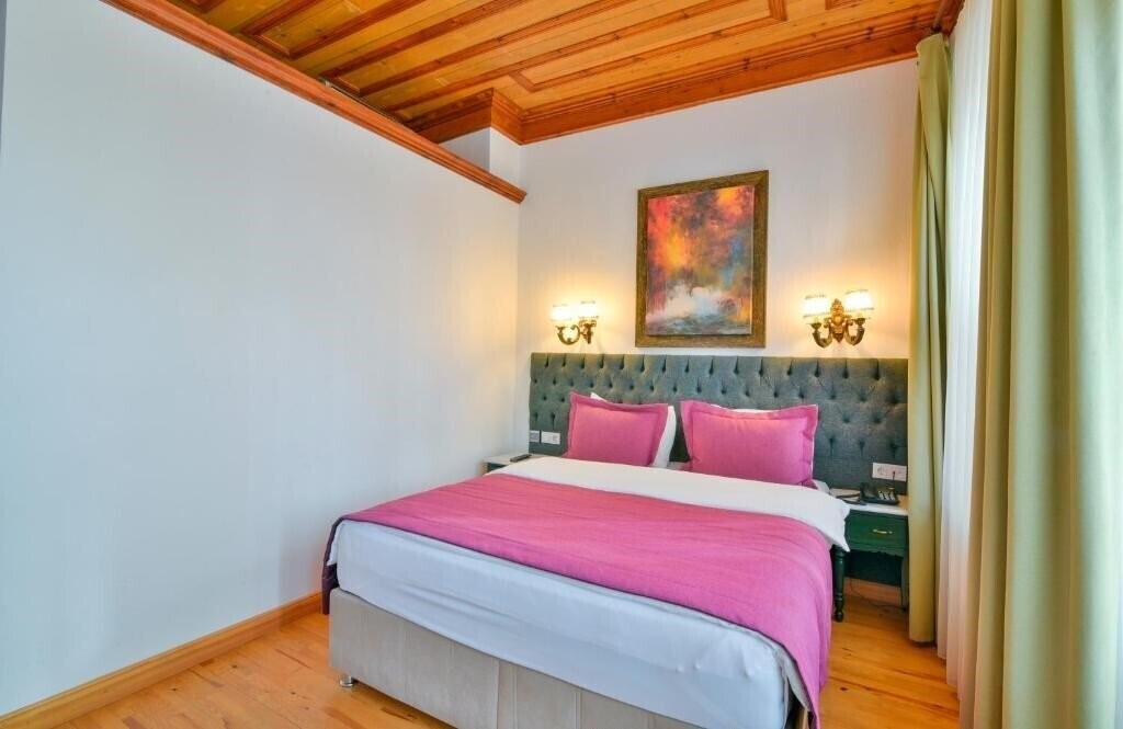 Апартаменти Istanbul Life Hotel - Adults Only 3*