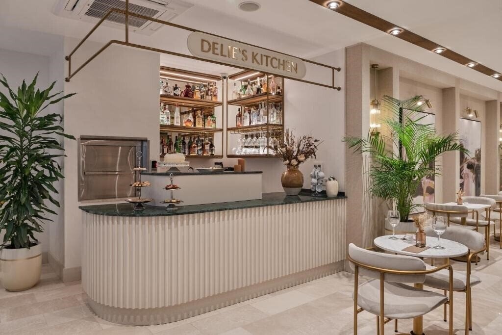 Фотографія Delita City Hotel 4*