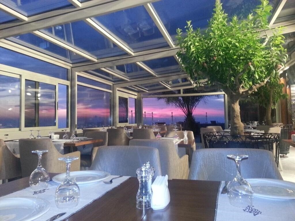 Апартаменти Darkhill Hotel (ex. Darkhill Hotel Istanbul, Dark Hill, The Darkhill Hotel, Cara Hotel, Cara Otel Istanbul) 4*