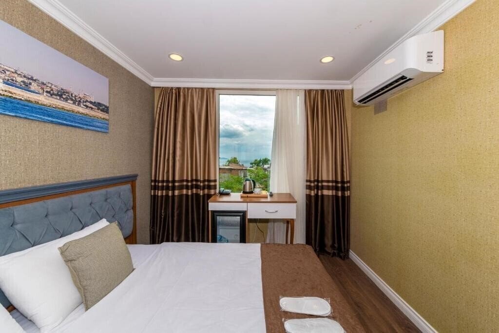 Апартаменты Golden Sand Hotel 3*