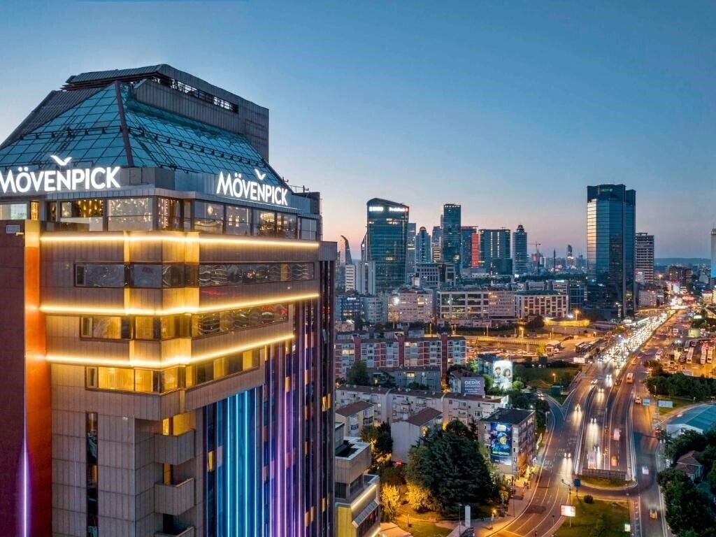 Отель Movenpick Hotel Istanbul Bosphorus (ex. Mercure Istanbul The Plaza Bosphorus, Mercure Istanbul City Bosphorus Hotel) 5*