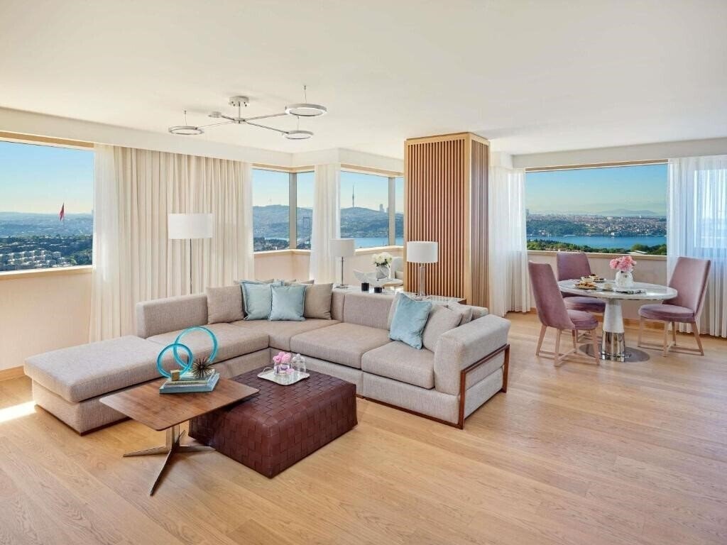 Отель Movenpick Hotel Istanbul Bosphorus 5*