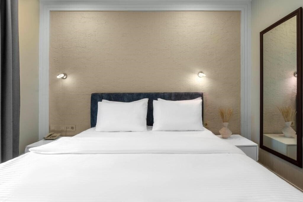 Апартаменти Actuel Life Hotel 4*