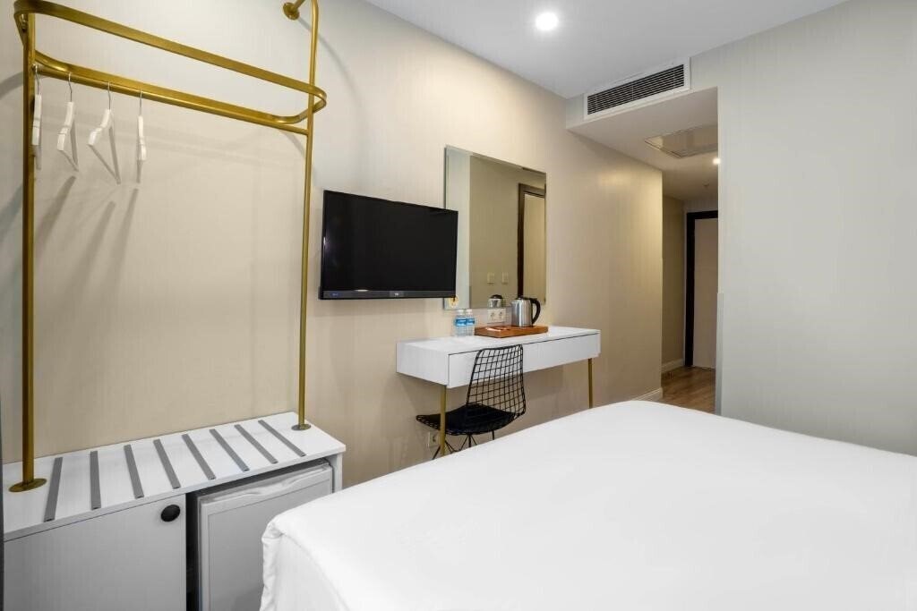 Панорама Actuel Life Hotel 4*