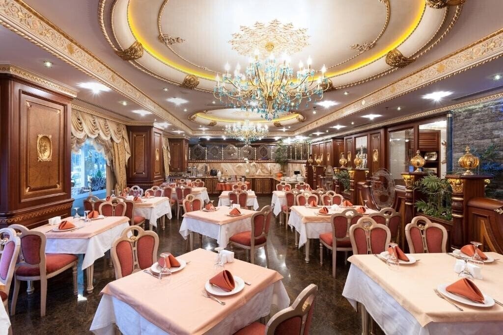 Вид The Ottomans Life Hotel 4*