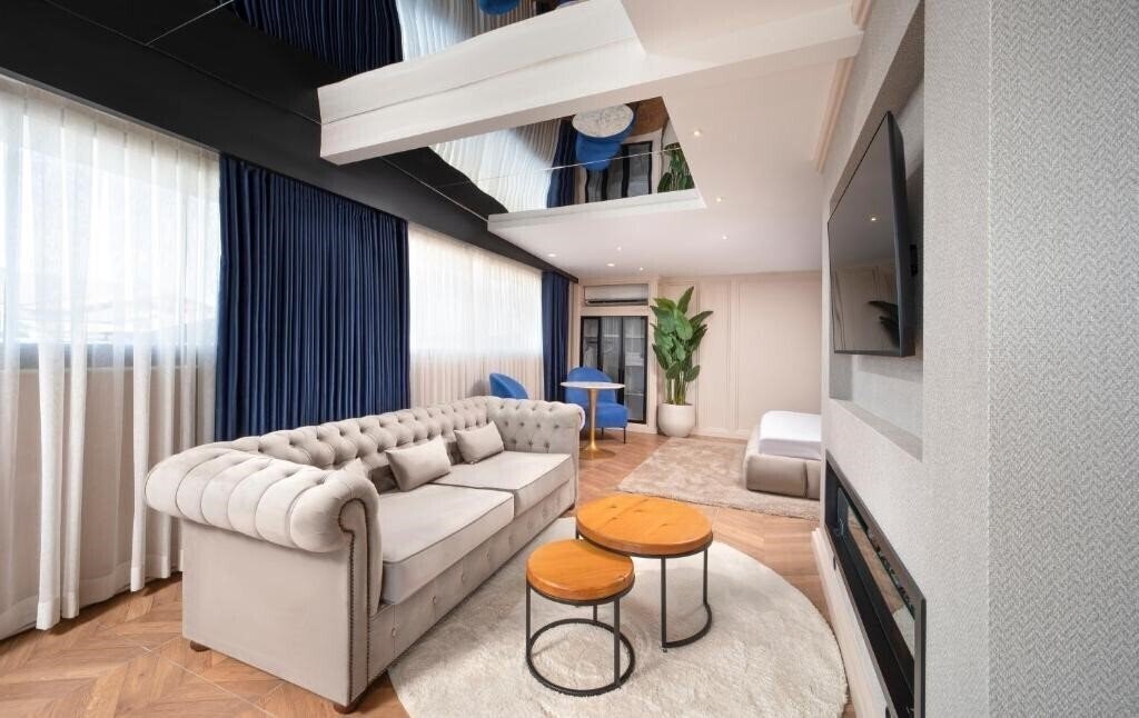 Апартаменты Walton Gardens Pera Hotel 3*