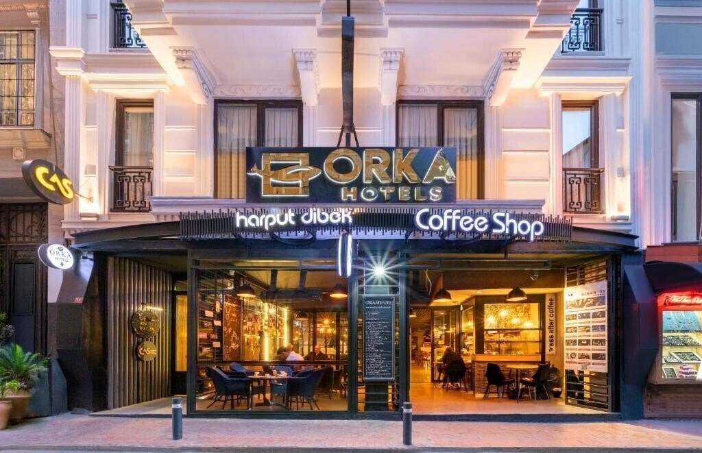 Панорама Orka Taksim Suites & Hotel 4*