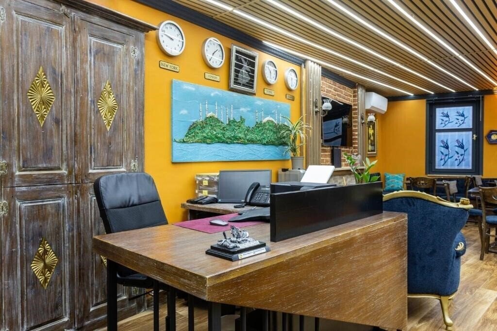 Панорама Wonder Wood Hotel 3*